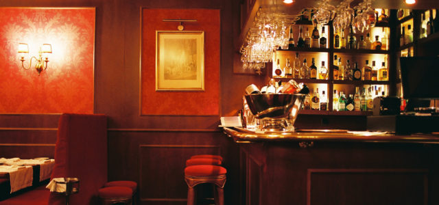 Bar mit Greg Long