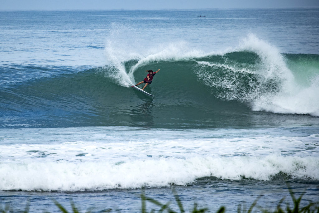 Surfer in Welle