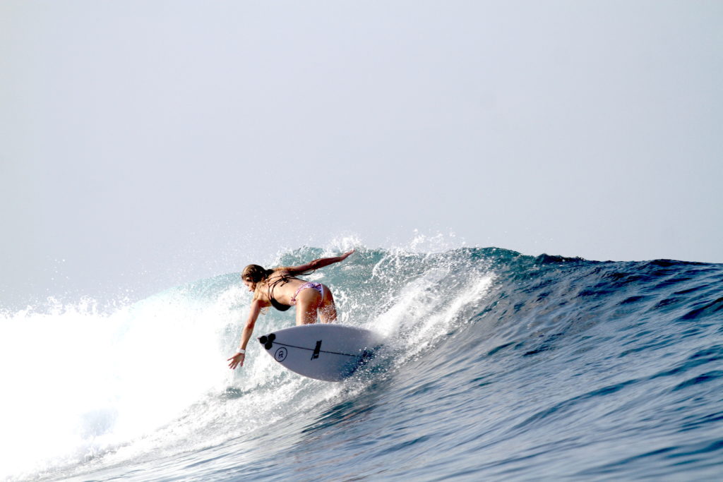 Kerry auf dem Surfboard