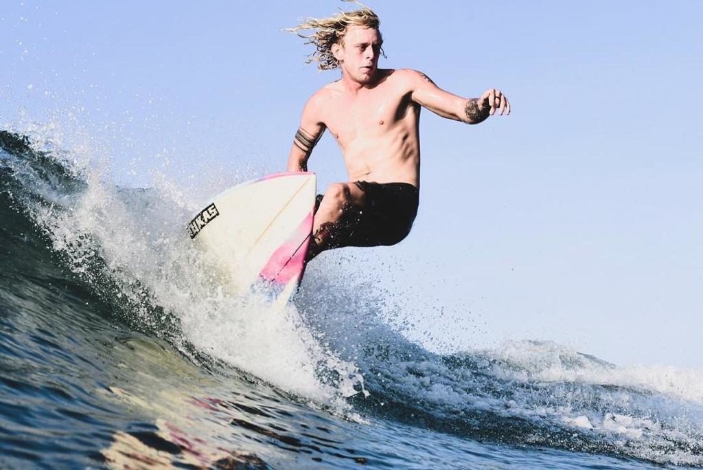 Surfer im Wasser