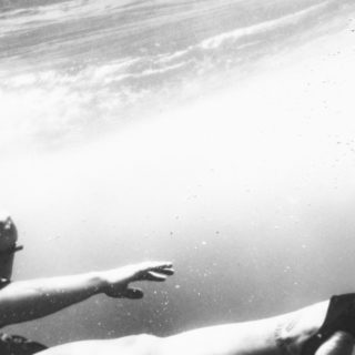 Taucher unter Wasser